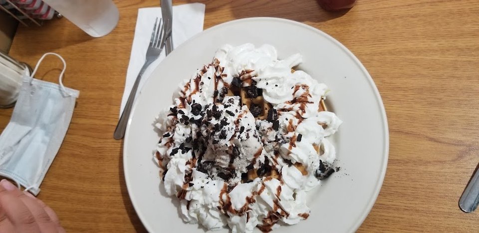 Oreo Icecream Waffles